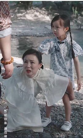 海报背景