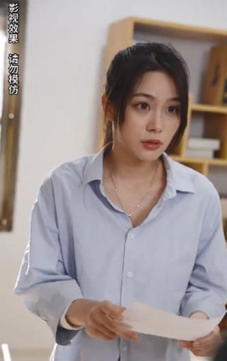 海报背景